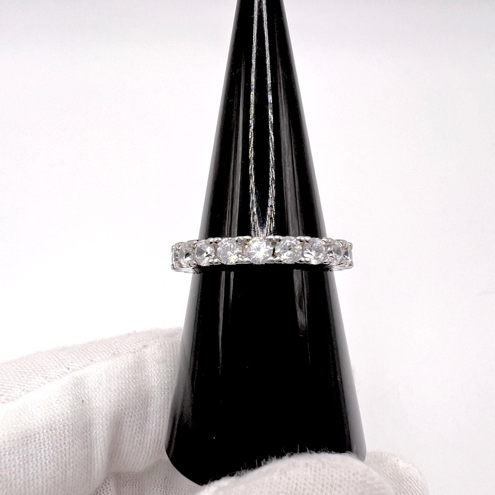 Sale $20 Firm! .925 Sterling Silver Round Cz Eternity Band - Picture 2 of 13